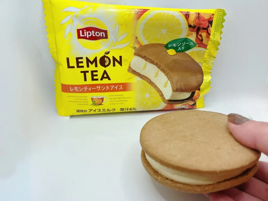 リプトン レモンティーサンドアイス