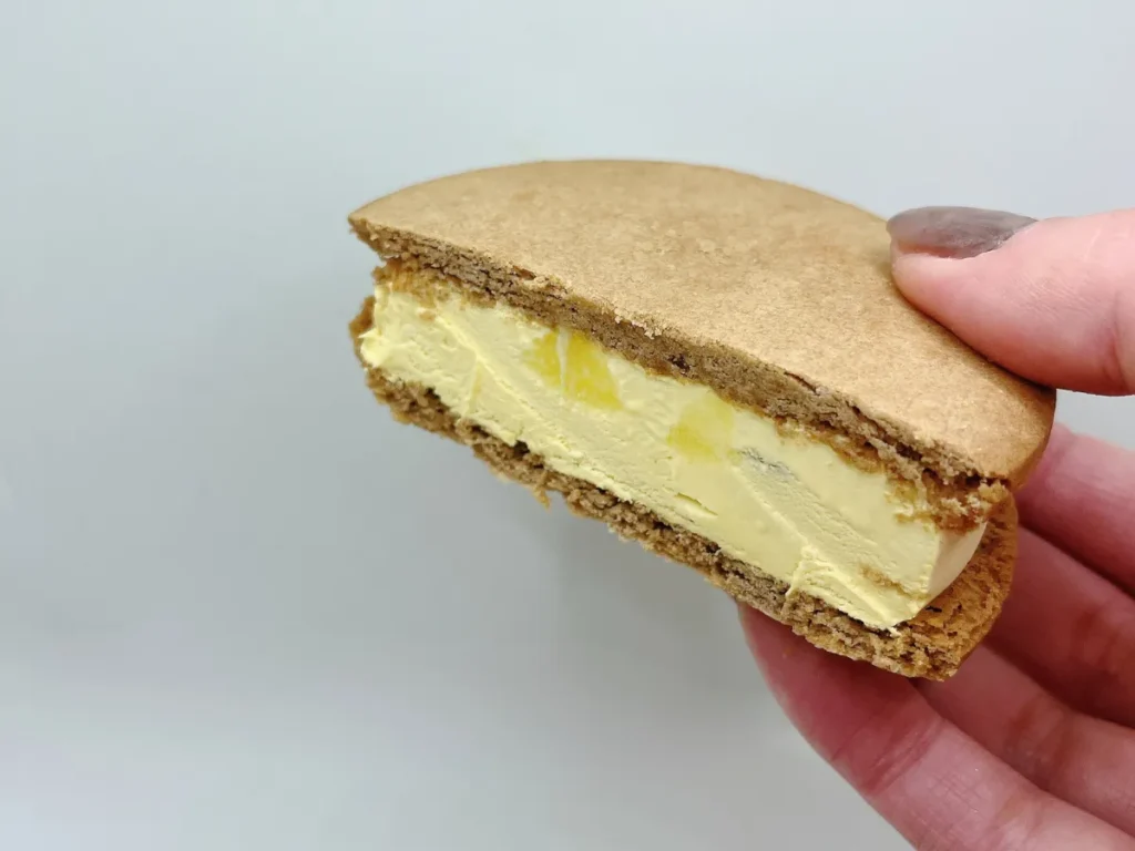 リプトン レモンティーサンドアイス